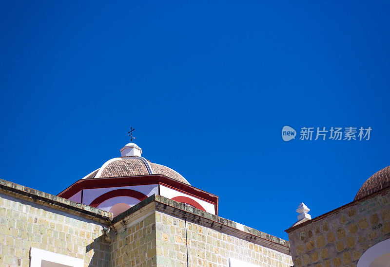 墨西哥，瓦哈卡:Iglesia del Carmen Alto高观景圆顶